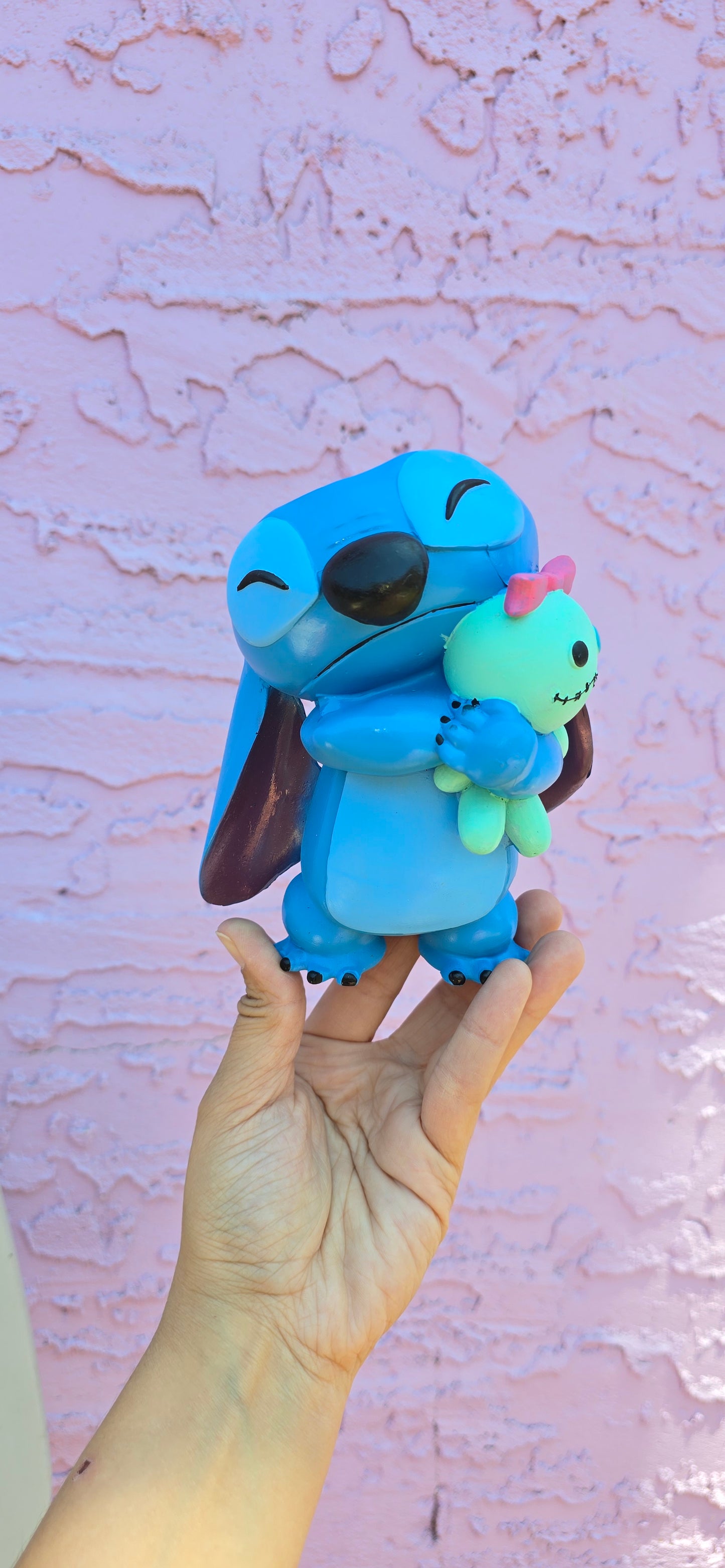 Stich Hugs Planter