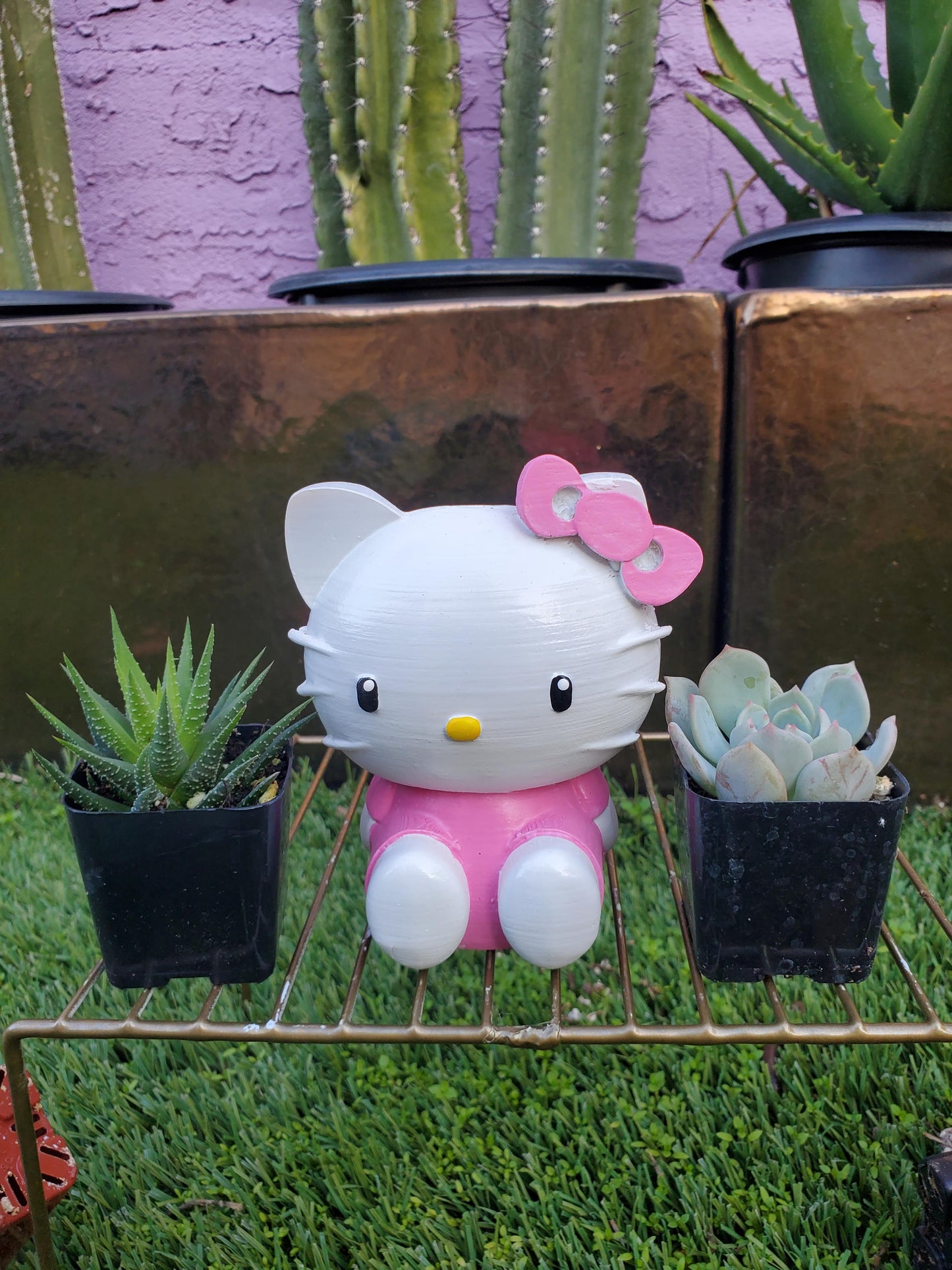 Hello Kitty Planter, DIY