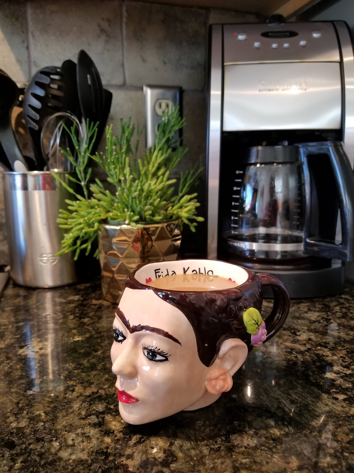 DIY Frida Planter/Mug
